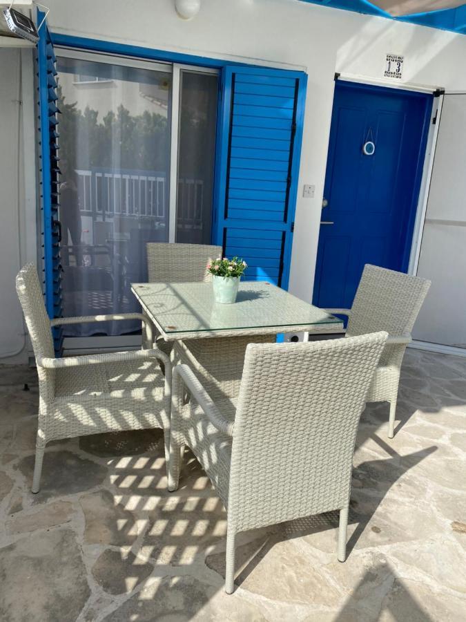 Ikaria Village Apartment Klorakas Exteriör bild