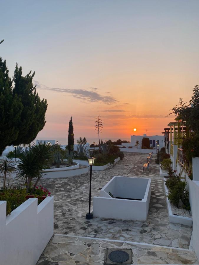 Ikaria Village Apartment Klorakas Exteriör bild