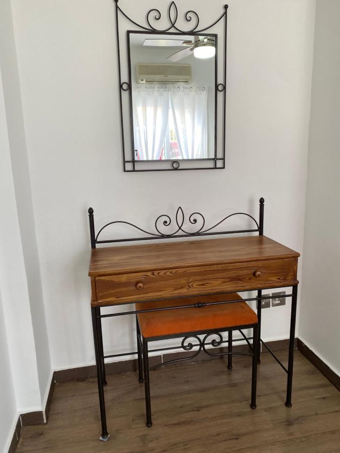 Ikaria Village Apartment Klorakas Exteriör bild